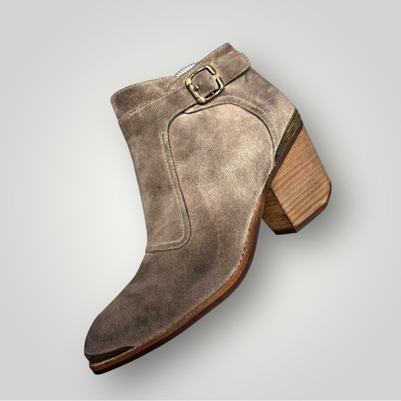 Jeffrey Campbell Maverick Suede Booties Sz 9 - Picture 2 of 10
